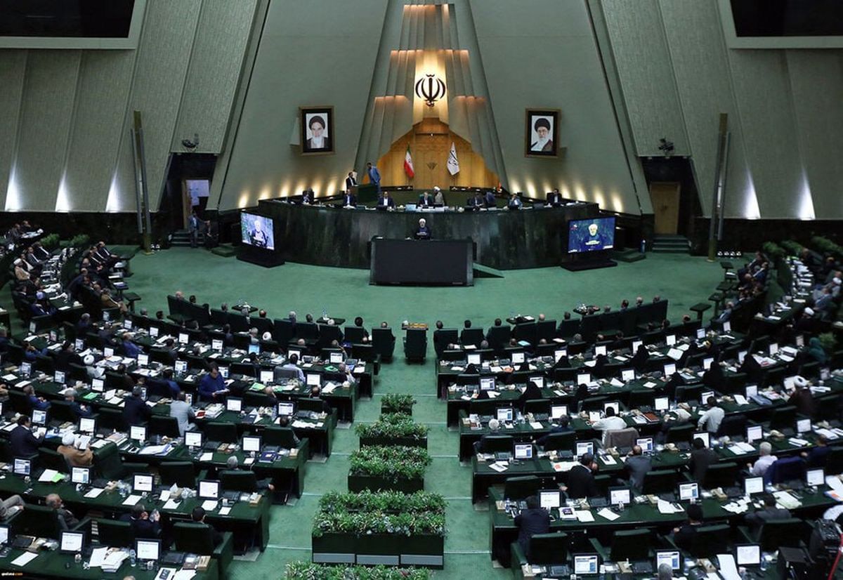درخواست مجلس برای تعلیق همکاری با آژانس بینالمللی