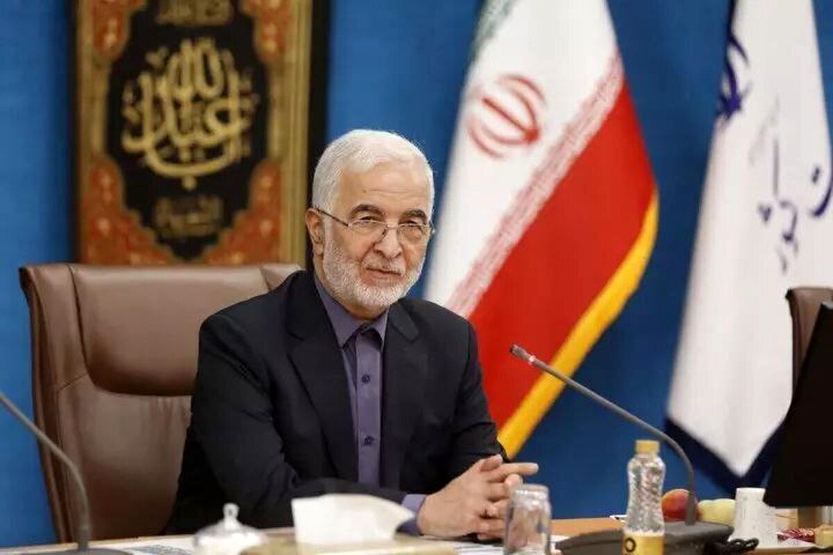 حکم جدید رهبر انقلاب برای اسکندر مومنی