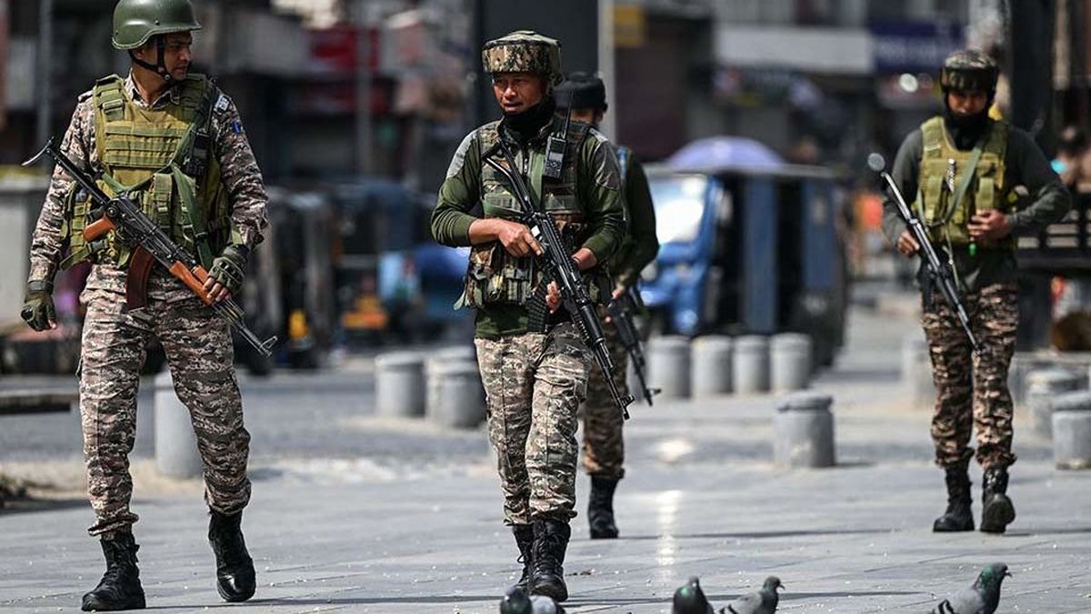 جنگ هند و پاکستان؛ فرودگاهها تعطیل شدند