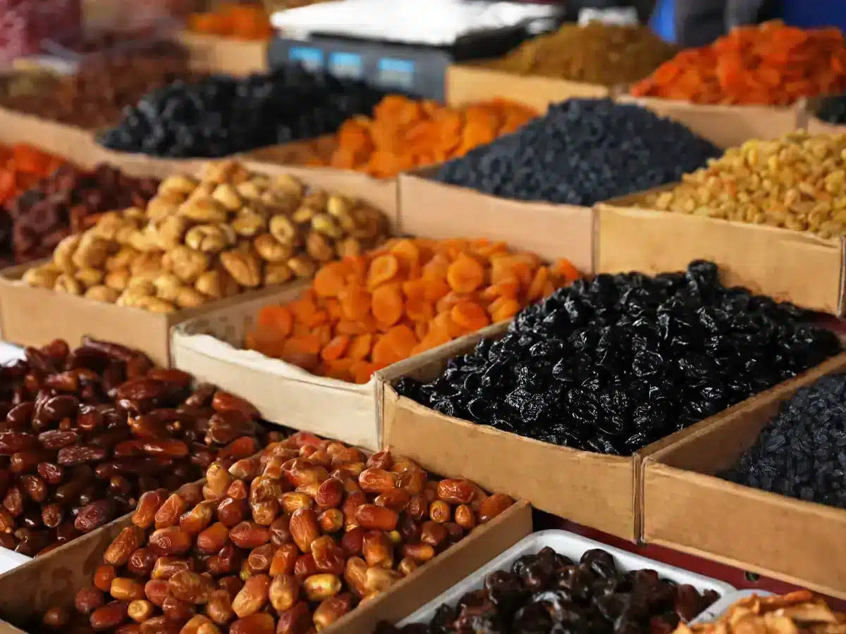 کدام میوه خشک به تقویت استخوان های شما کمک میکند؟