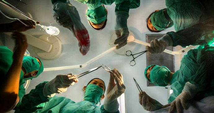 چالش بزرگ ربات جراح پس از فوت یک بیمار