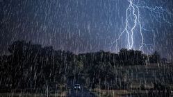 طوفان تهران خسارت به جا گذاشت