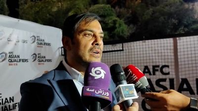 ماشین گلزنی ذوب آهن تمدید کرد