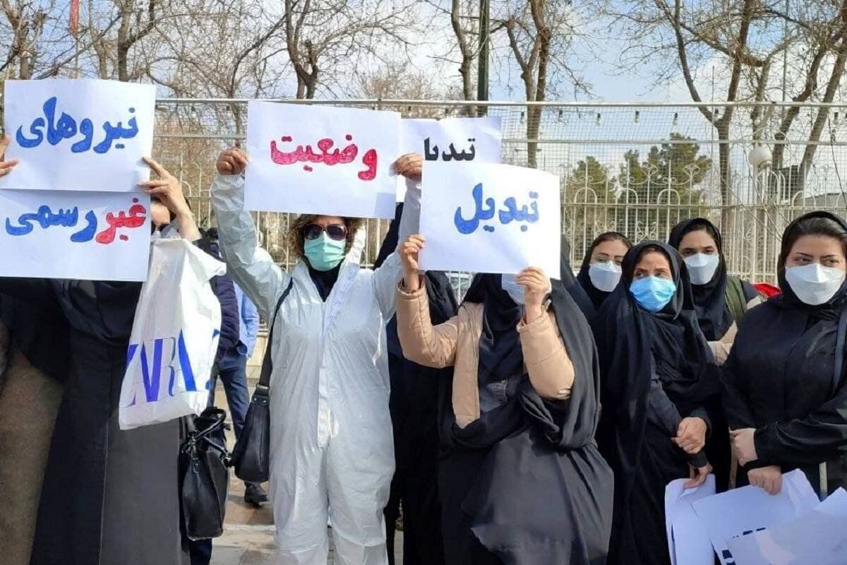 چرا پرستاران دستهجمعی استعفا میدهند؟