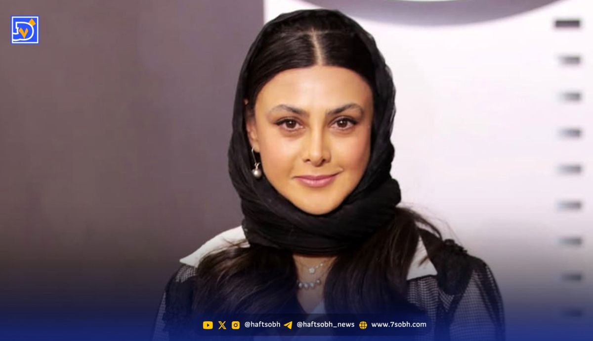 استایل| آزاده صمدی با استایل بارداری روی فرش قرمز آمد!