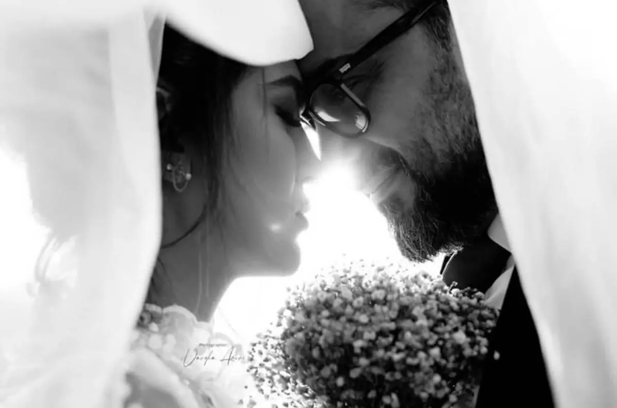 آلبوم عروسی و بیوگرافی مونا کرمی همسر اول  سپندامیرسلیمانی