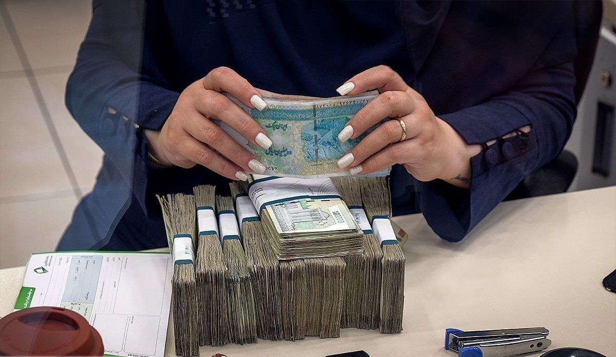 توضیحات فعال بازنشسته صندوق لشکری درباره افزایش حقوق کارمندان