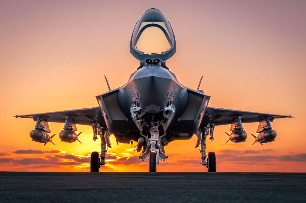 پدافند ایران سهام شرکت سازنده F-35 را به زمین نشاند