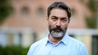 رونمایی از مجسمه پارسا پیروزفر بازیگر چشم رنگی ایرانی + عکس