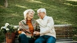 سالمندان هم نیاز به عشق و رابطه دارند/ حقایقی که کمتر درباره‌اش شنیده‌اید!