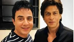 عکس صمیمانه عمو پورنگ و شاهرخ خان بازیگر مشهور بالیوود در آغوش هم + ویدیو