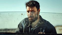 واکنش جواد عزتی در پی حملات اسرائیل به ایران 