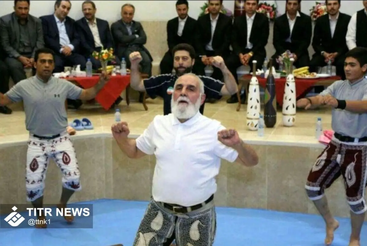 ورزش ناطق‌ نوری در زورخانه بانک مرکزی