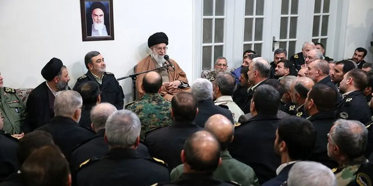 فرمانده معظم کل قوا:کاری کنید که نیروی انتظامی در چشم مردم مقتدر، عادل و هوشیار باشد