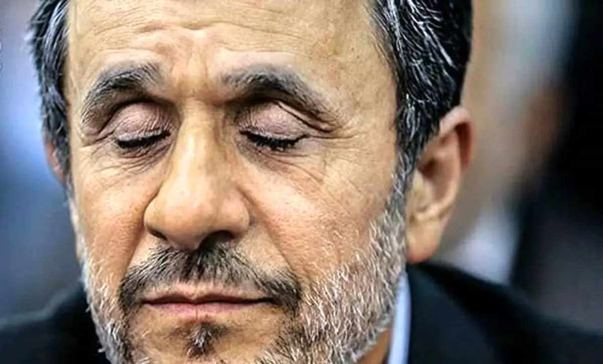آیا احمدی‌نژاد جلیقه زرد می‌پوشد؟