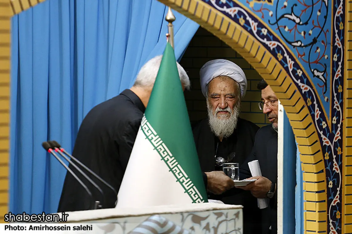چه کسی جلسات مجمع تشخیص مصلحت را اداره می‌کند؟