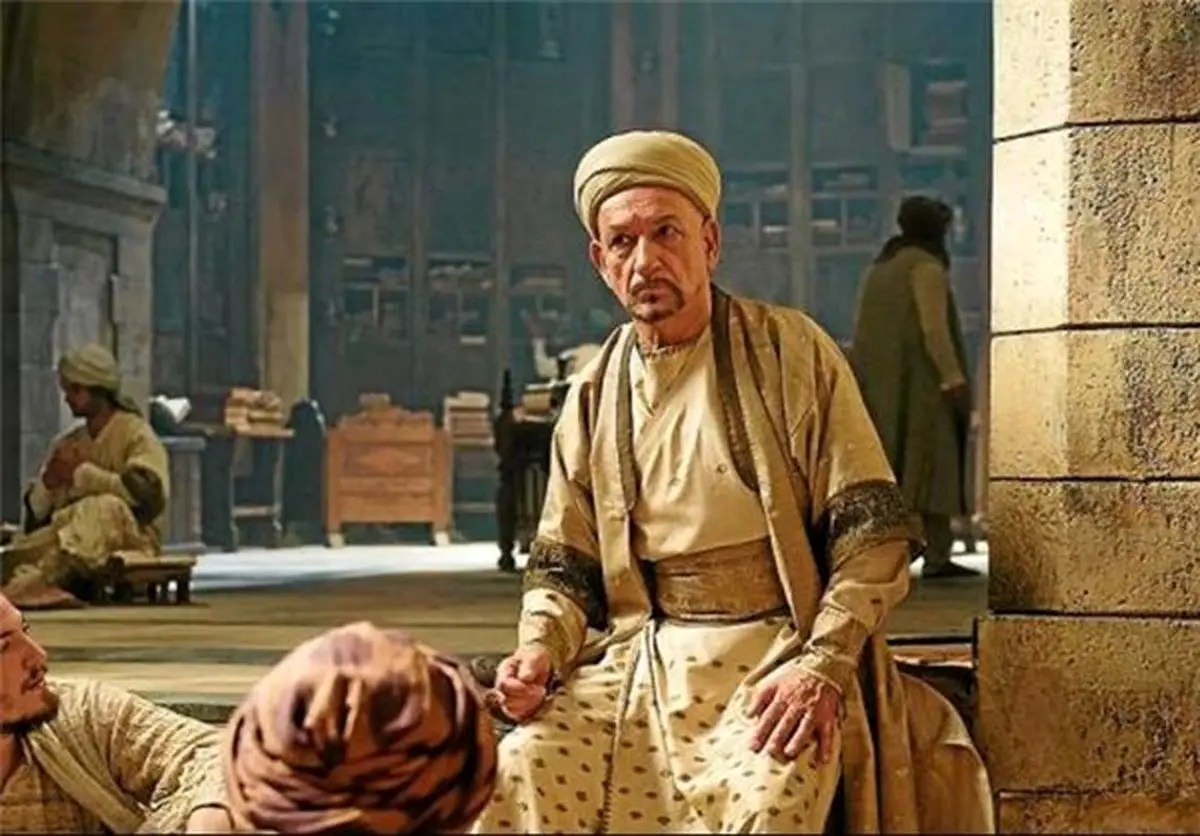 انتقاد خسرو معتضد از انتخاب یک بازیگر بدچهره برای نقش ابن‌سینا