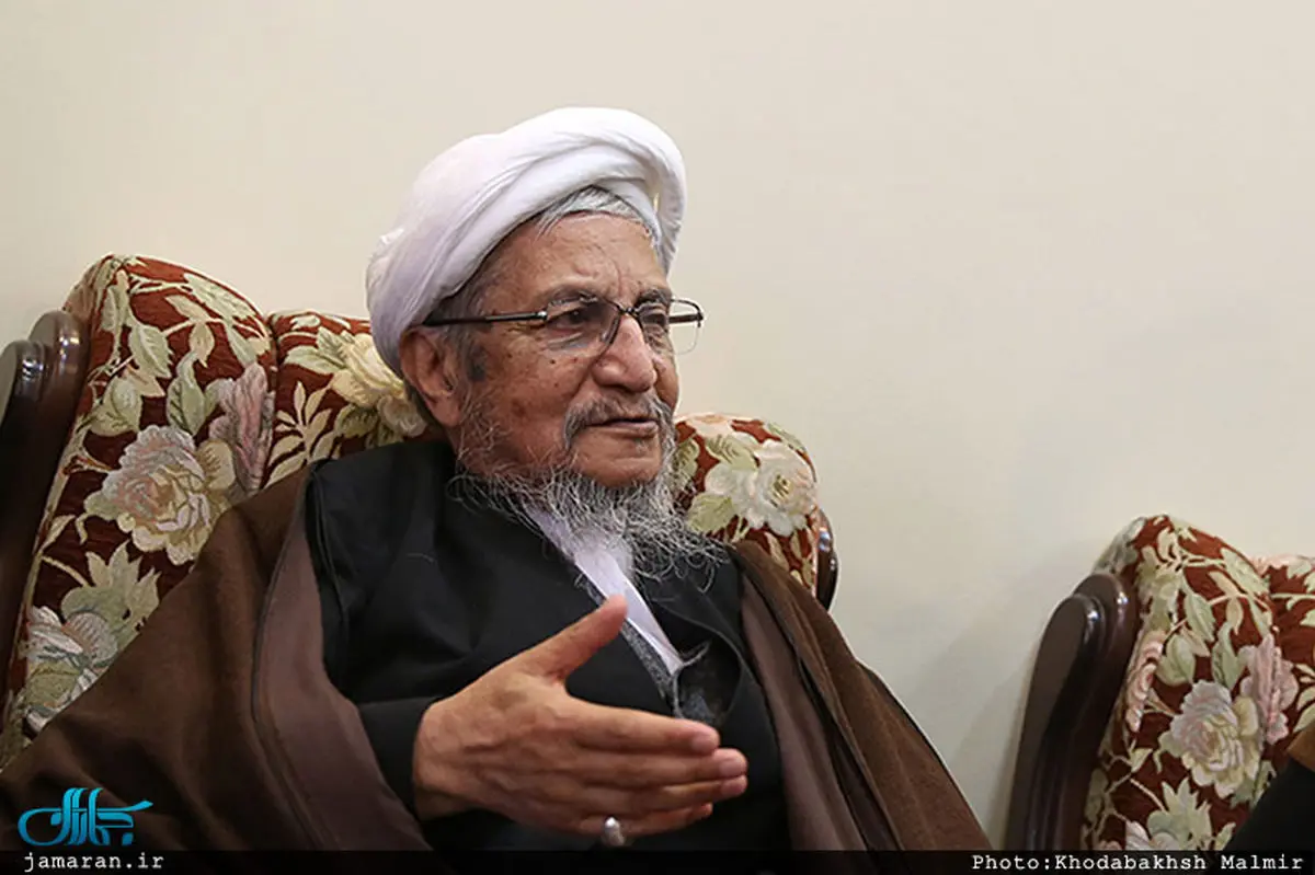 اختلاف نظر آیت الله صانعی با پسر امام درباره بازداشت یک روحانی