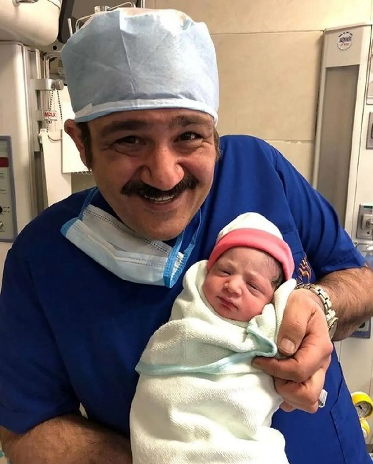 مهران غفوریان پدر شد