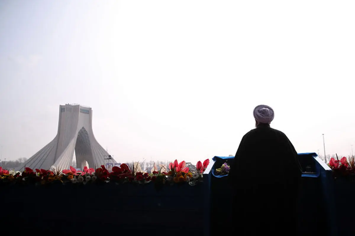 روحانی: در دوران قاجار و پهلوی دو سوم ایران جدا شد