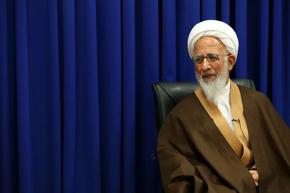 دیدگاه آیت الله جوادی آملی در باره حضور روحانیون در سمت های حکومتی