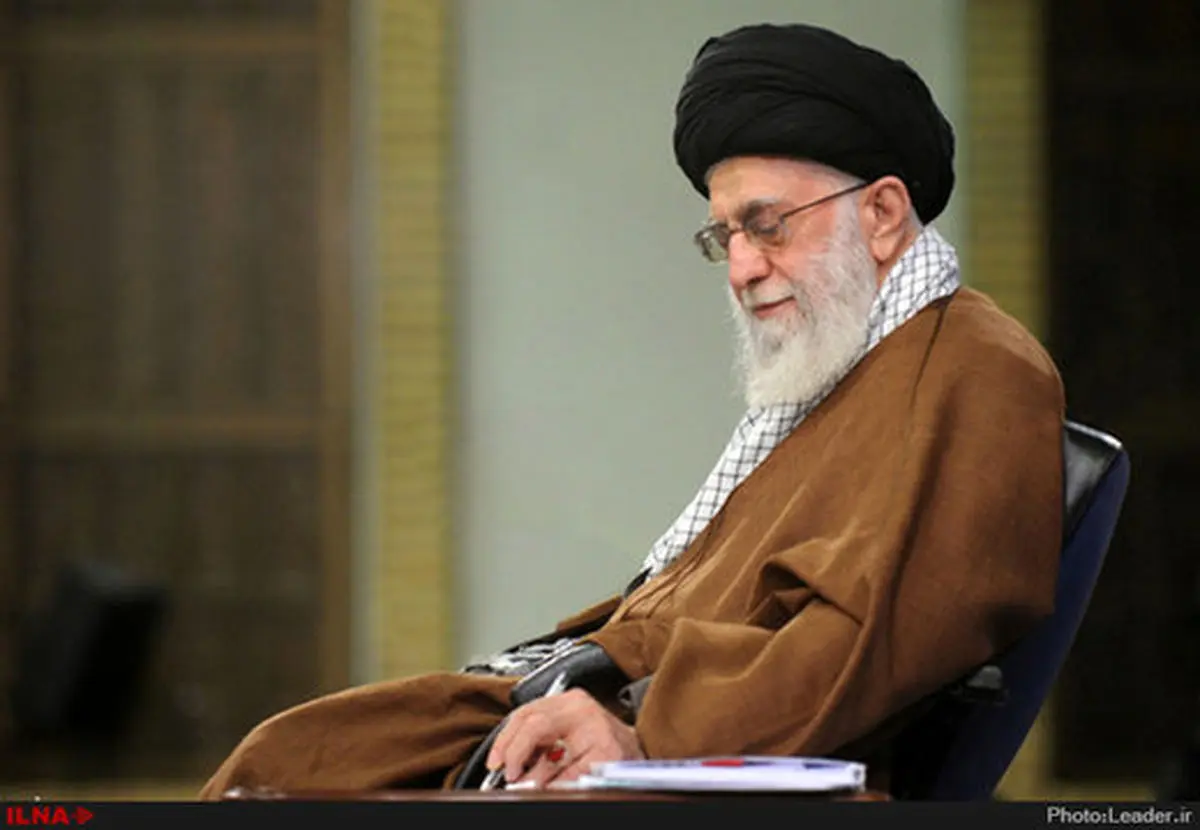 نظر رهبر انقلاب درباره «لایک کردن عکس افراد بی‌حجاب در شبکه‌های اجتماعی»