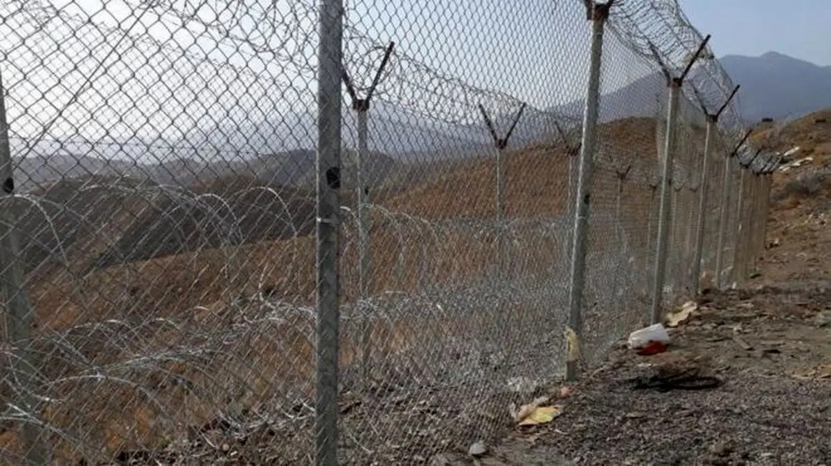 پیشنهاد پاکستان برای حصارکشی در مرز ایران