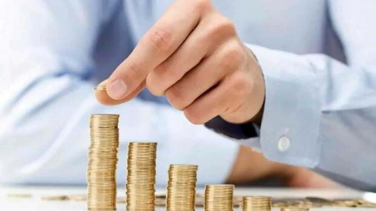 حقوق همه کارمندان دولت ۵۰۰ هزار تومان افزایش می‌یابد