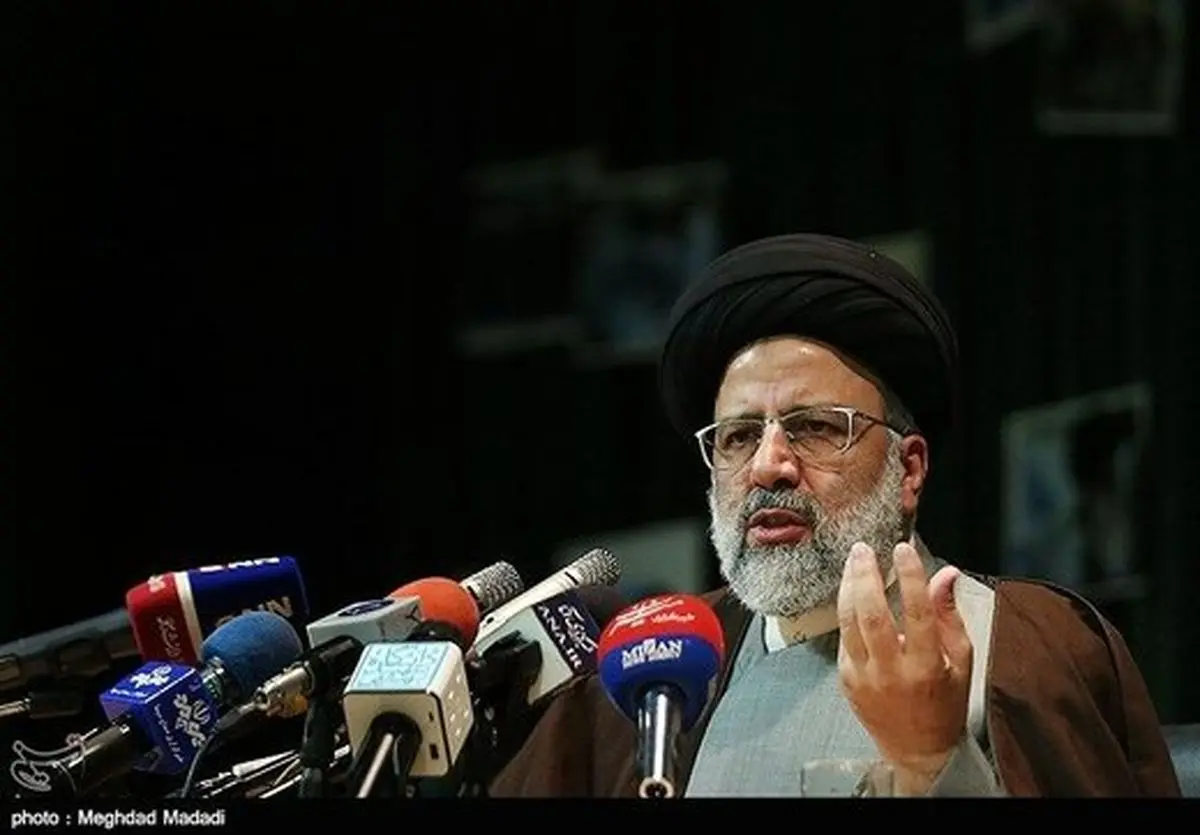 شفاف سازی رئیسی درباره مسائل اقتصادی آستان قدس