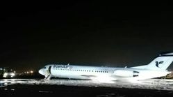 فرود موفقیت آمیز هواپیمای بدون چرخ در مهرآباد!