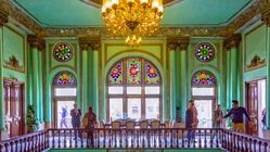 فیلم | موزه جنگ را در خانه وزیر سابق پهلوی ببینید