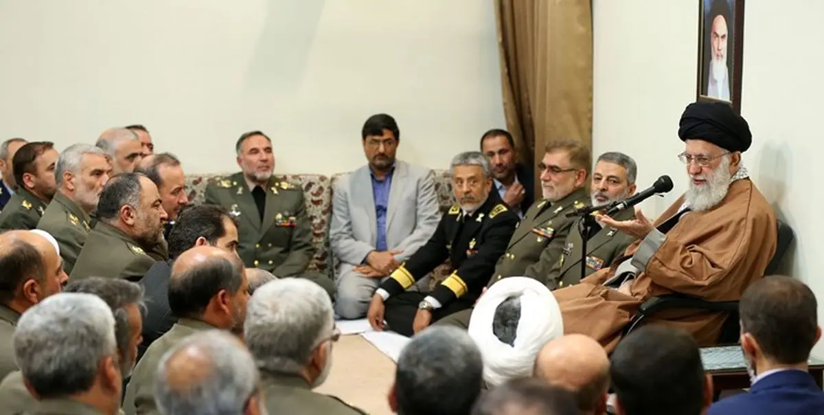رهبر انقلاب: جلوه‌هایی از شعار «ارتش فدای ملت» را در مناطق سیل‌زده‌ دیدیم