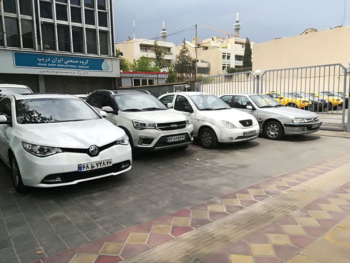 پیدا و پنهان کیفیت خودروسازان در اسفندماه ۹۷