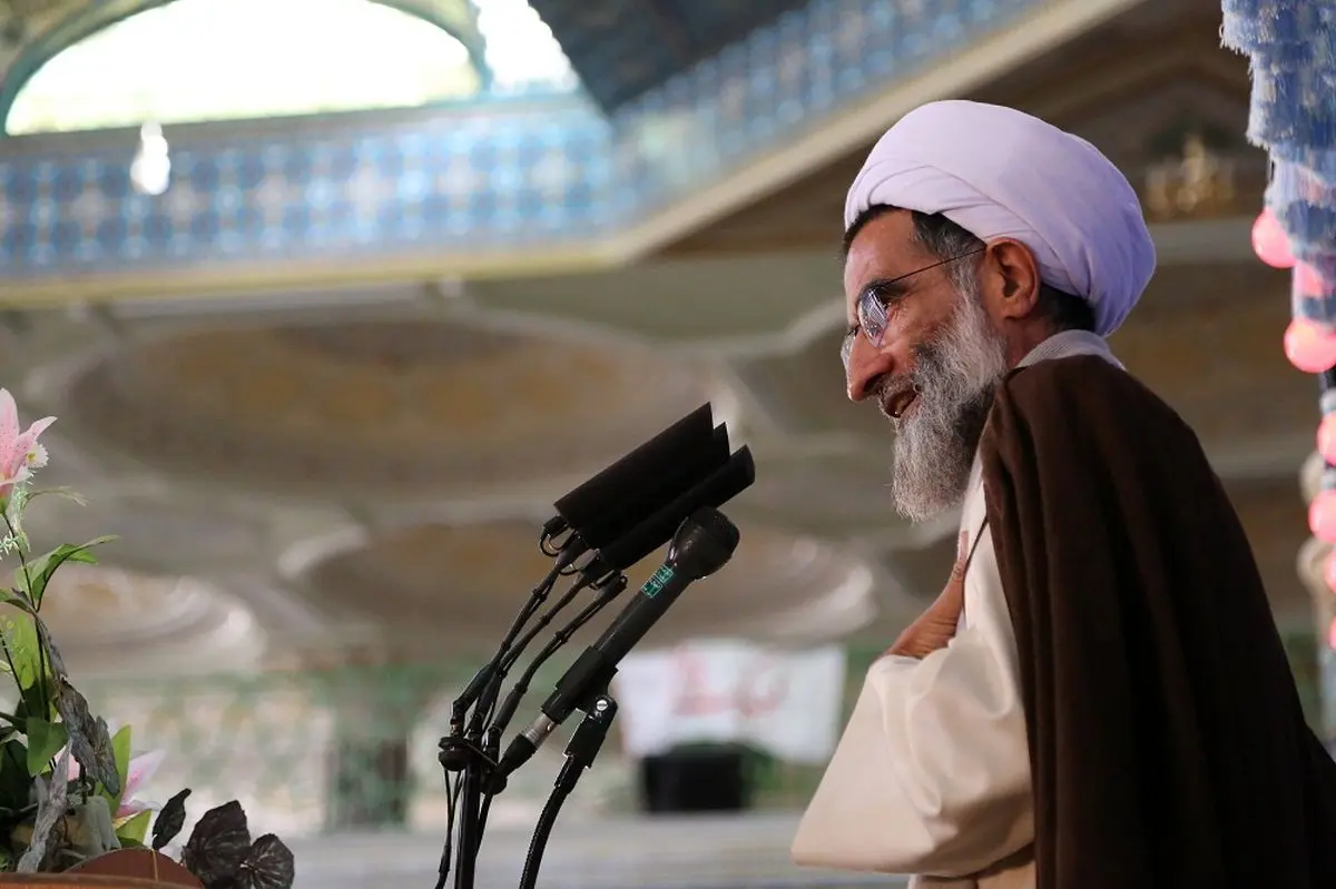 امام جمعه‌ شهرکرد: صداو‌سیما دیگر به من نگوید آیت‌الله