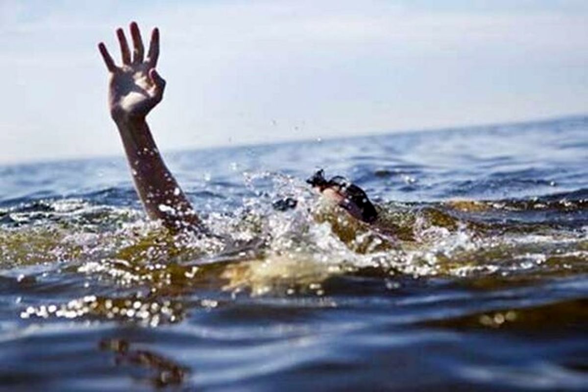 ۵ عضو یک خانواده در استخری در خاتم غرق شدند