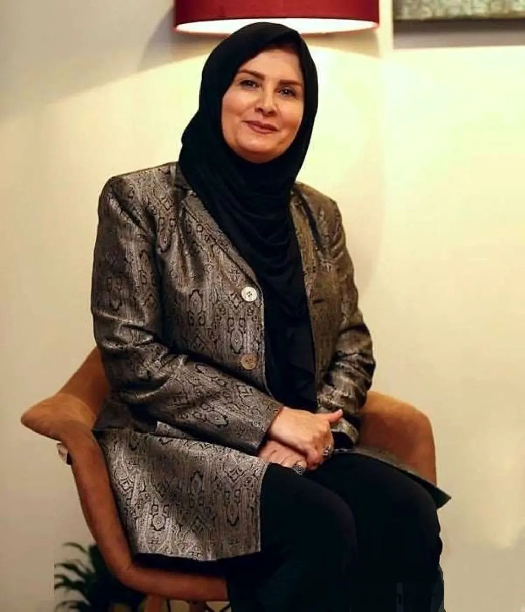 گیتی خامنه3