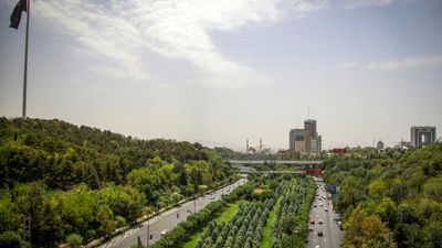 هشدار گرما در تهران؛ ثبت دمای ۴۱ درجه در روزهای آینده