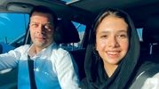 از فرش ایرانی تا پرده‌های رنگی؛ نگاهی به خانه پژمان بازغی