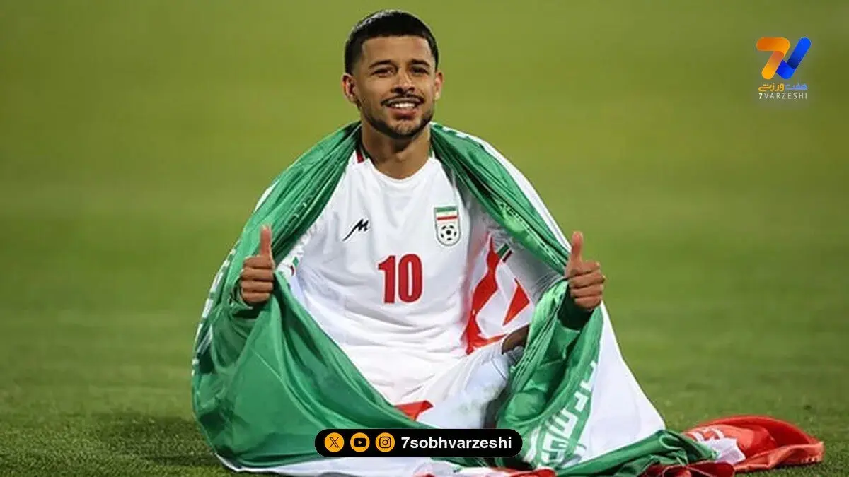 کاپشن بلند و موهای بلوند مهدی قایدی