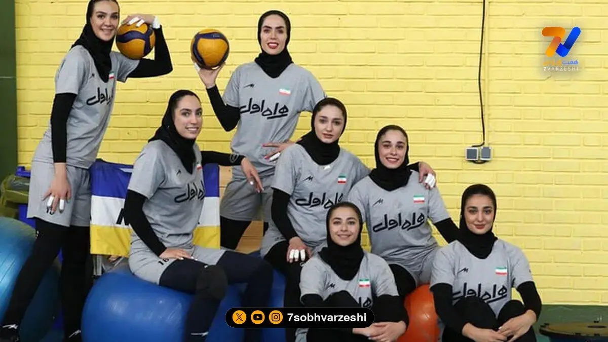 استایل دختران والیبالیست ایرانی با چادرهای گل گلی