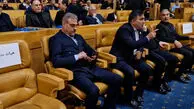 تاجرنیا با دو عضو هیات مدیره آمد