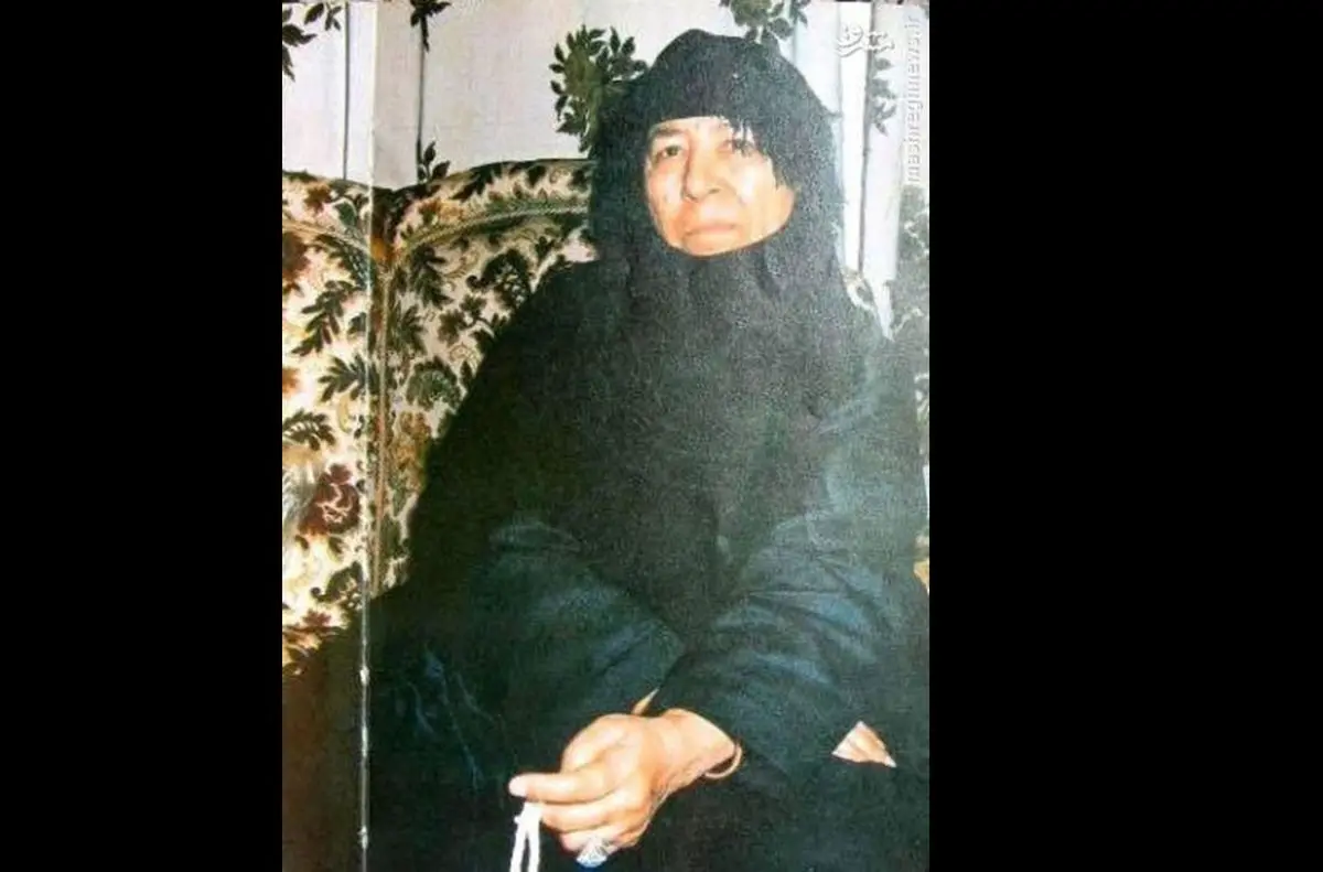 عکس دیده نشده از مادر صدام