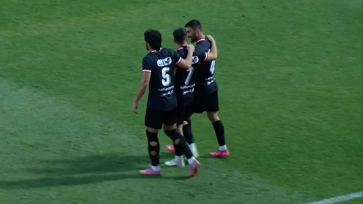 گل اول پرسپولیس به مس رفسنجان توسط سروش رفیعی