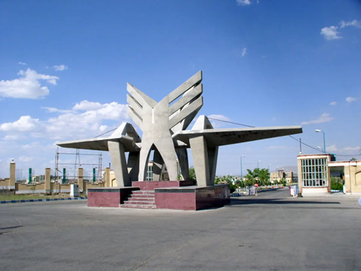 شهریه ثابت دانشگاه آزاد سال آینده زیاد نمی شود