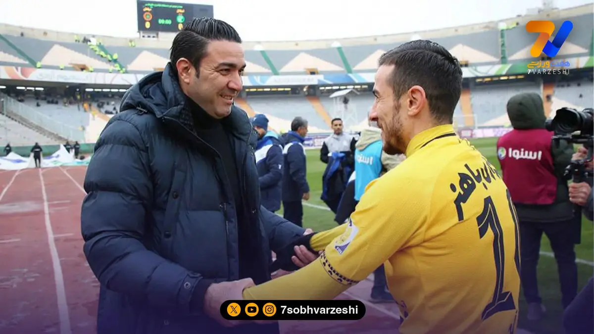 بازیکن مازاد پرسپولیس در لیست استقلال!