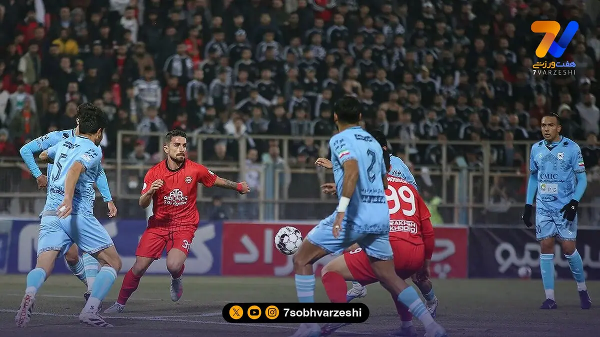 سقوط تراکتور و صعود چادرملو؛ گل گهر رو به پیشرفت!
