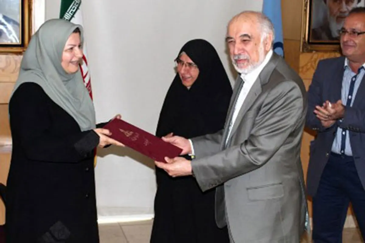 یک زن معاون وزیر نفت شد