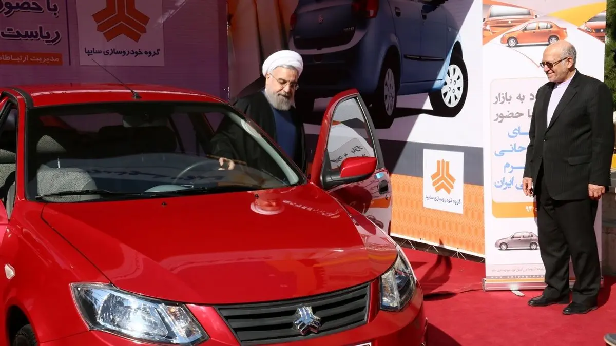 روحانی سوار بر ساینا