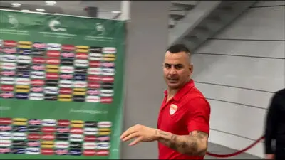 حامد لک مقابل استقلال دورقمی شد!