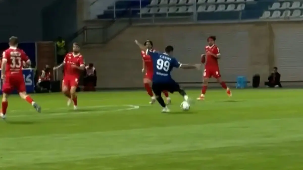 گل سوم گل گهر به پرسپولیس توسط پوریا لطیفی فر